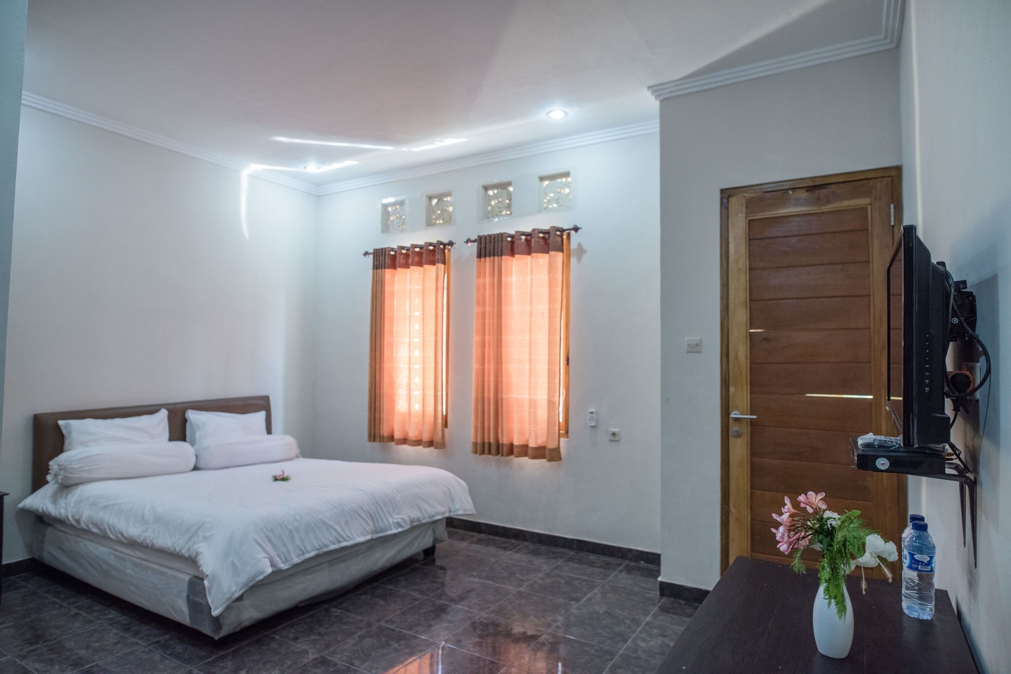 Villa Amari By Wizzela Batumadeg Ngoại thất bức ảnh