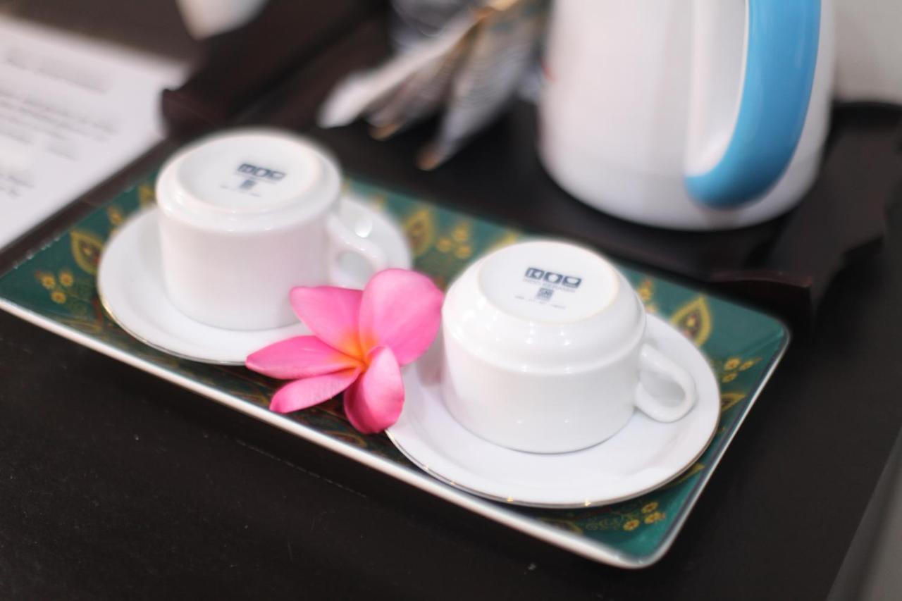 Villa Amari By Wizzela Batumadeg Ngoại thất bức ảnh